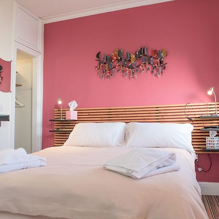 Leonardos Guest House Swansea Luaran gambar