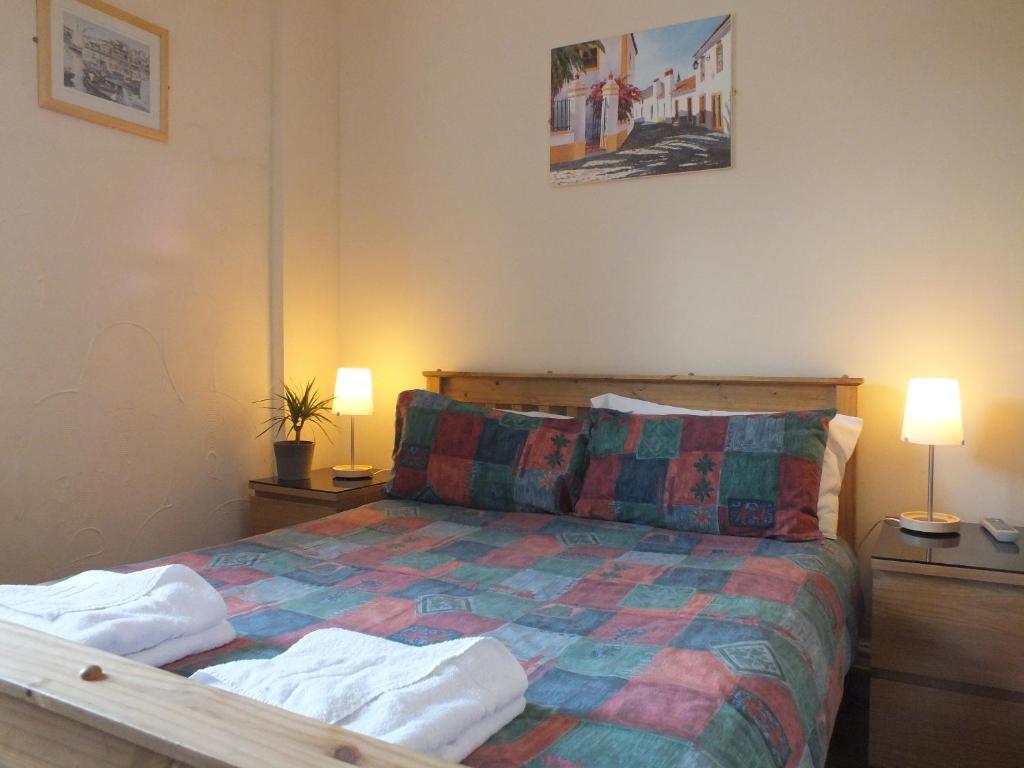 Leonardos Guest House Swansea Bilik gambar