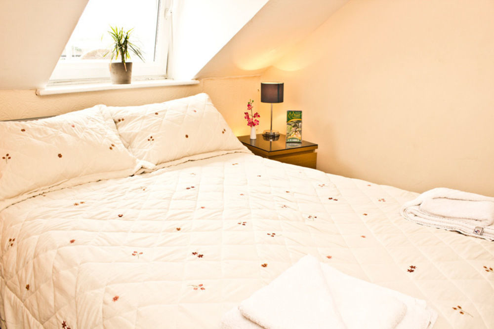 Leonardos Guest House Swansea Luaran gambar