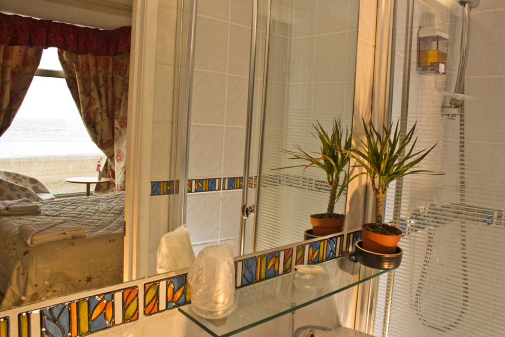 Leonardos Guest House Swansea Luaran gambar