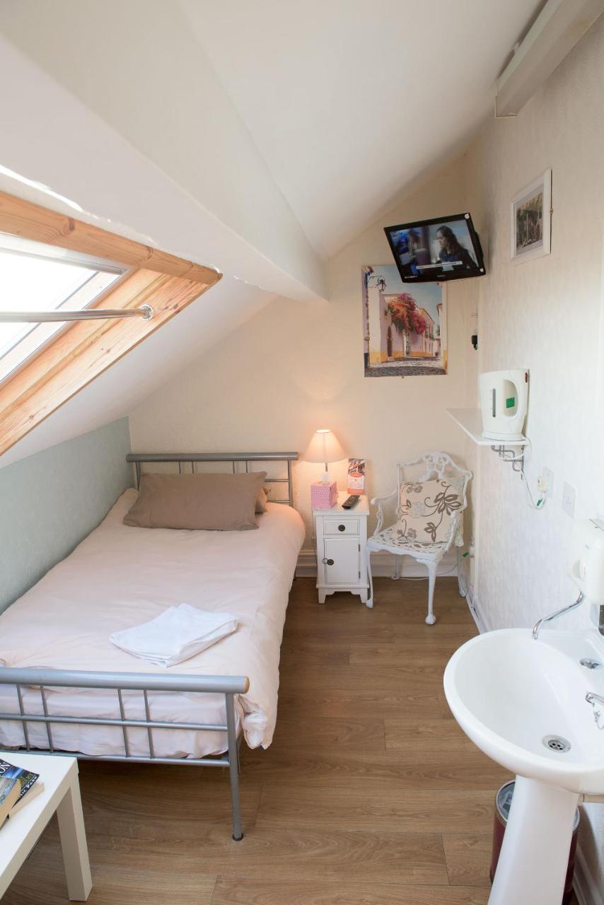 Leonardos Guest House Swansea Luaran gambar